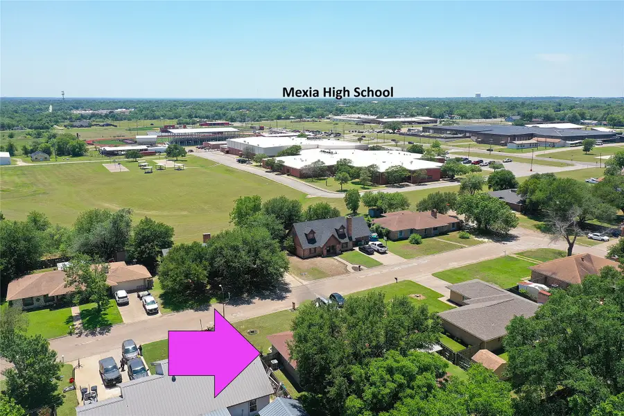 1105 La Villeta Street, Mexia, TX 76667 - #2