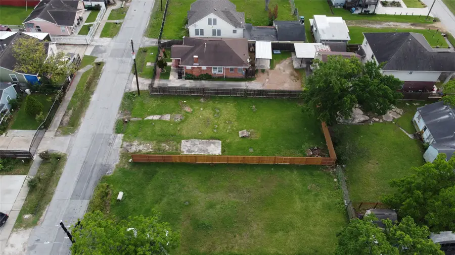 7814 Glover Street, Houston, TX 77012 - Image #3