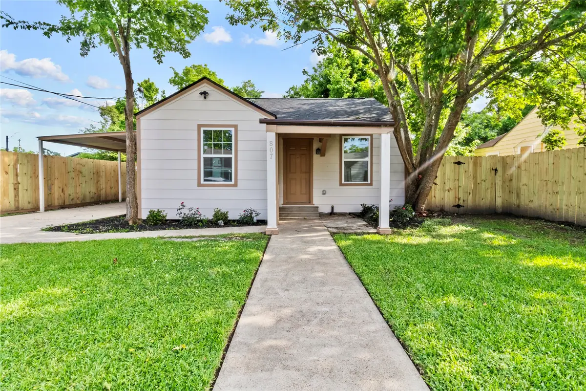 807 Aron Street, Baytown, TX 77520 - Image #1