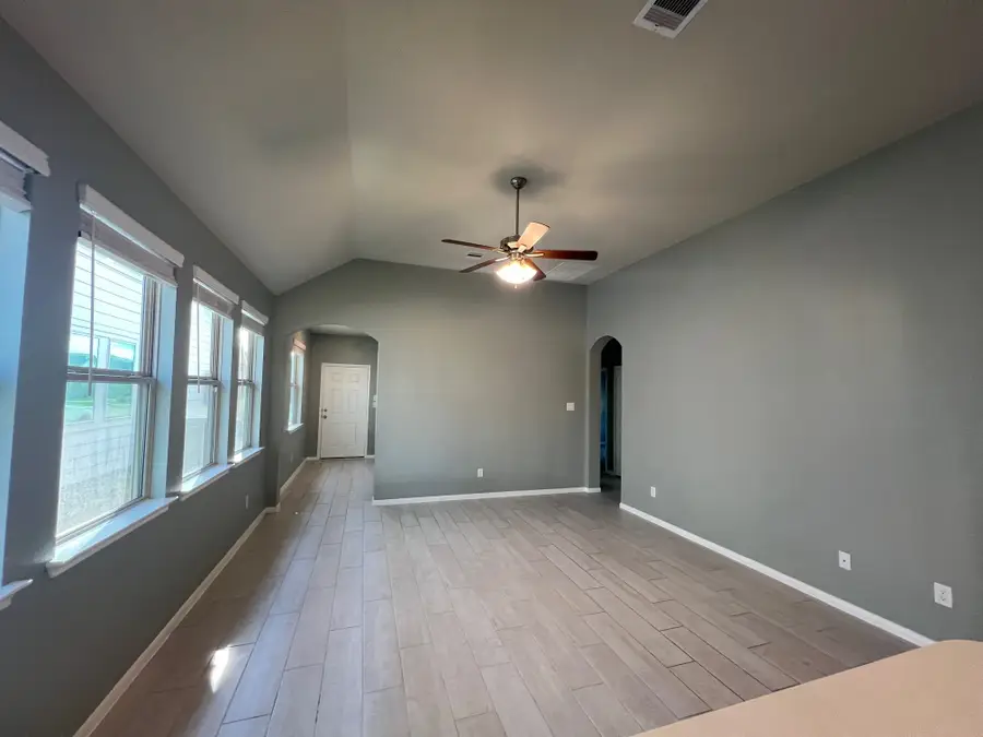 1131 Bluebonnet Trail, Bellville, TX 77418 - #3