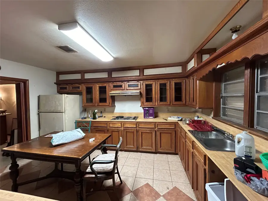 8124 Glenbrook Drive, Houston, TX 77017 - Image #3