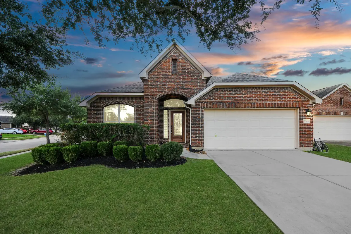7503 Amber Village Circle, Richmond, TX 77407 - Image #1