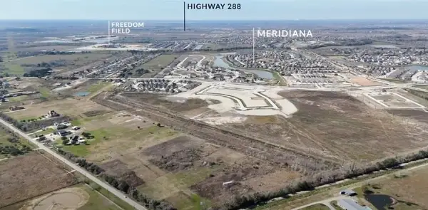 10310 County Road 67, Manvel, TX 77578