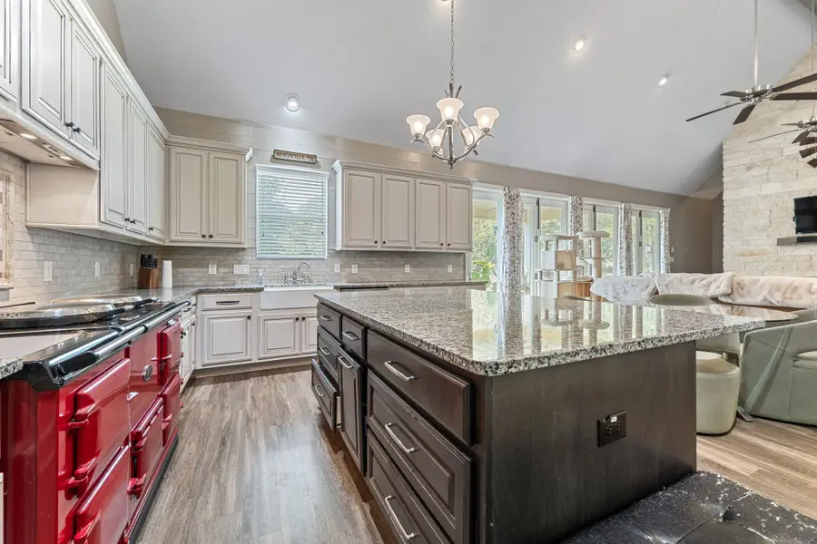 26184 Red Oak Hollow, Magnolia, TX 77355 - Image #3