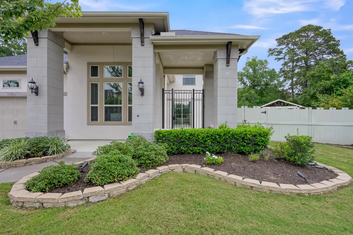 10402 Lake Palmetto Drive, Conroe, TX 77385 - #1