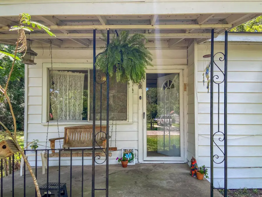 3406 N Winfree Street, Dayton, TX 77535 - Image #3