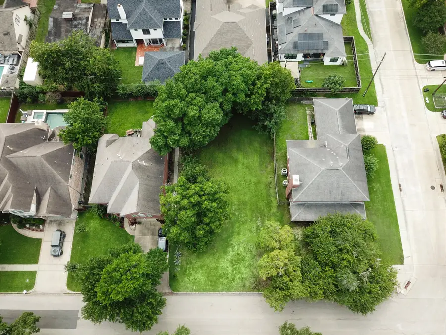 1117 Mulberry Lane, Bellaire, TX 77401 - #2