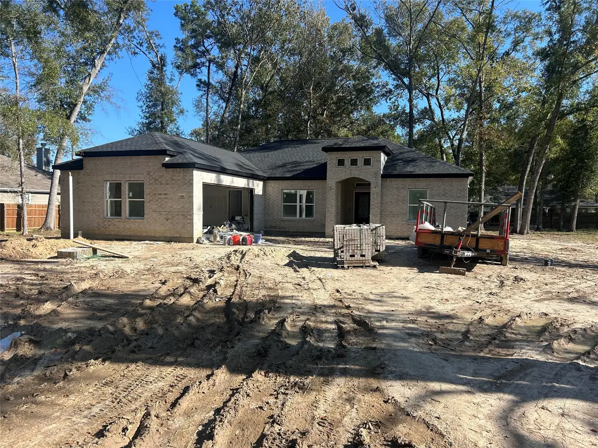 390 N Linnwood, Woodbranch, TX 77357 - Image #1