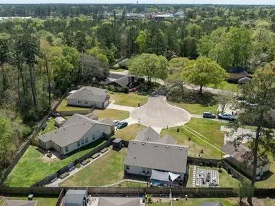 505 Cliffbrook Circle, Cleveland, TX 77327 - Image #3