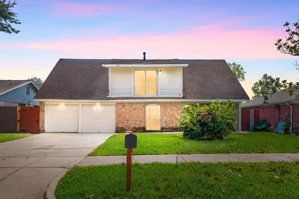 7511 Universal Drive, Houston, TX 77072