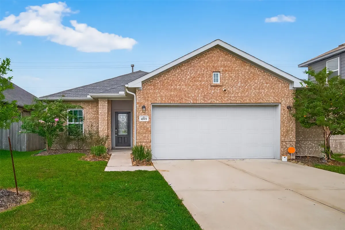 4703 Painted Bunting Lane, Baytown, TX 77521 - Image #1