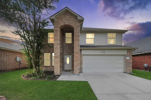 10026 Gil Jr Lane, Houston, TX 77075