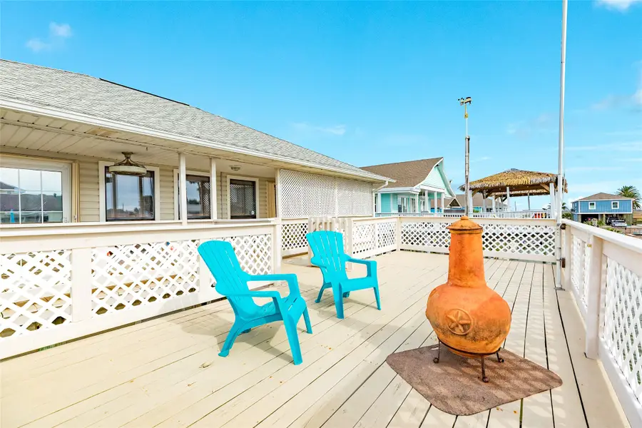 16515 Bahama Way, Jamaica Beach, TX 77554 - Image #2