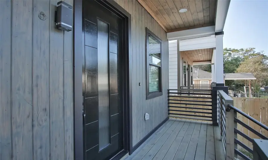1224 Johnston Street, Houston, TX 77022 - Image #3