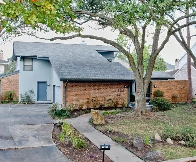 1234 Sugar Creek Boulevard, Sugar Land, TX 77478 - #2