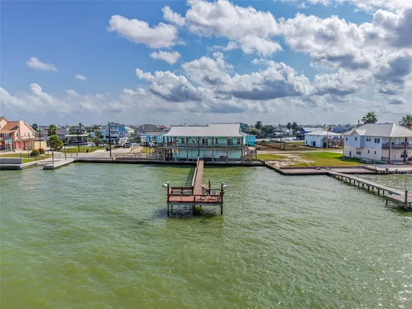 740 Copano Cove, Rockport, TX 78382