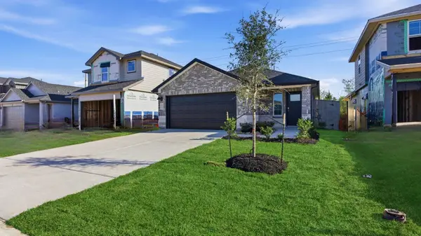 3509 Wild Mustang Street, League City, TX 77511