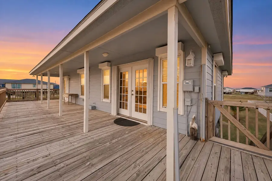 904 Surf Drive, Surfside Beach, TX 77541 - #2