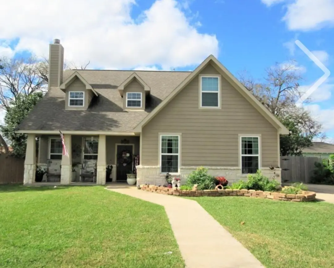 2512 Ave E, Bay City, TX 77414 - Image #1