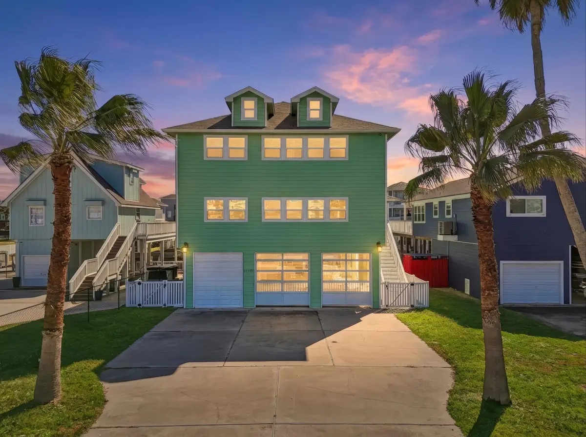 22105 Zapata Drive, Galveston, TX 77554 - #1