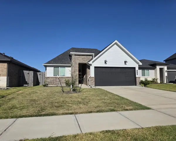 4918 Natchez Trace, Arcola, TX 77545