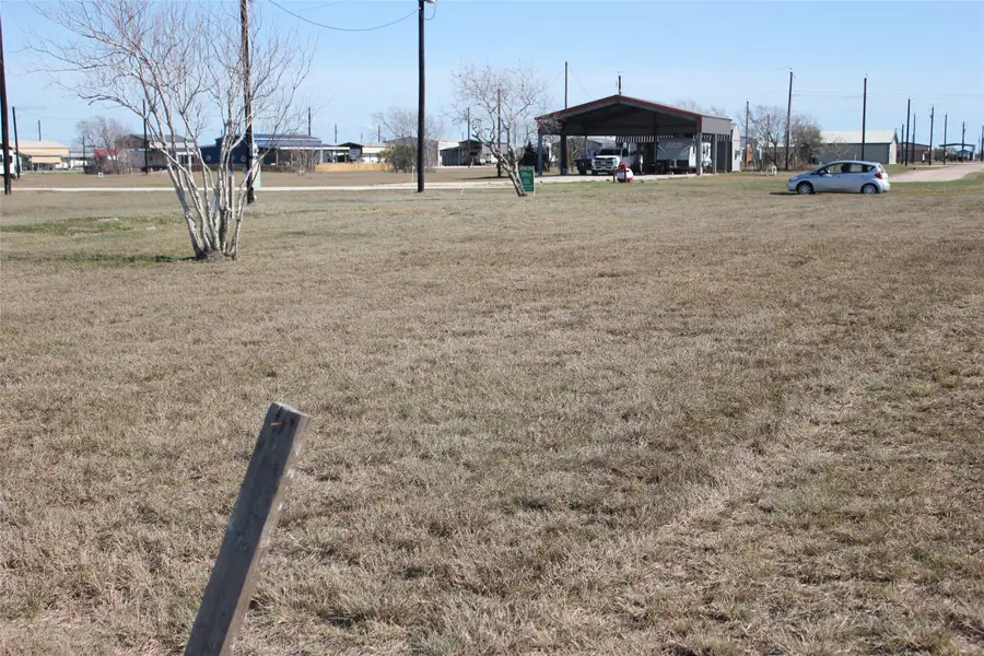 52 Baracuda Drive, Palacios, TX 77465 - Image #3