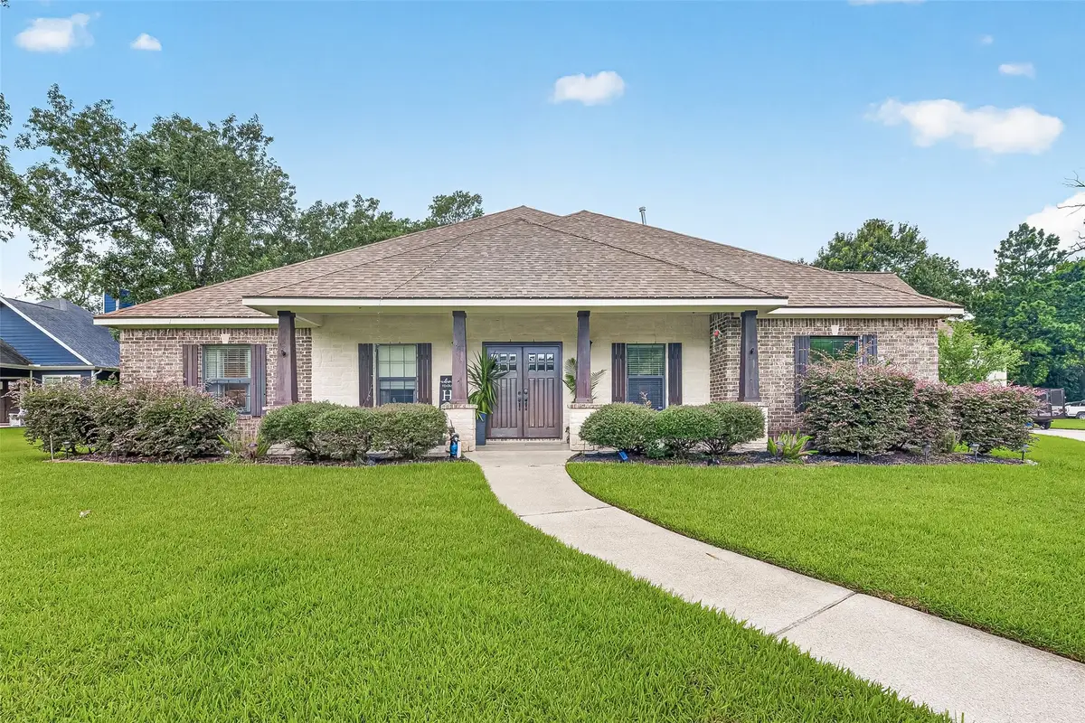 6319 Nowlin Drive, Baytown, TX 77521 - #1
