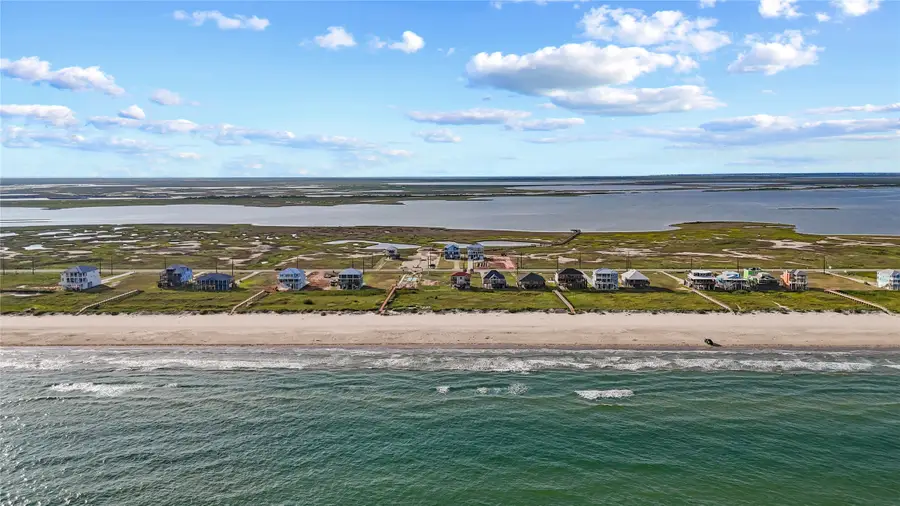 5026 Blue Water Highway, Freeport, TX 77541 - Image #3