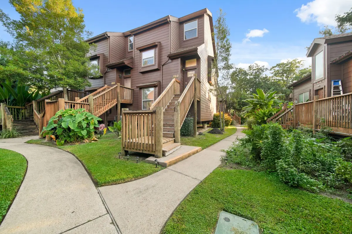 813 Davis Road, League City, TX 77573 - Image #1