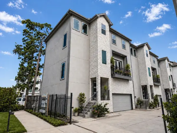 1565 W 22nd Street, Houston, TX 77008