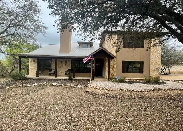 770 Tierra Linda Dr, Concan, TX 78838 - Image #2