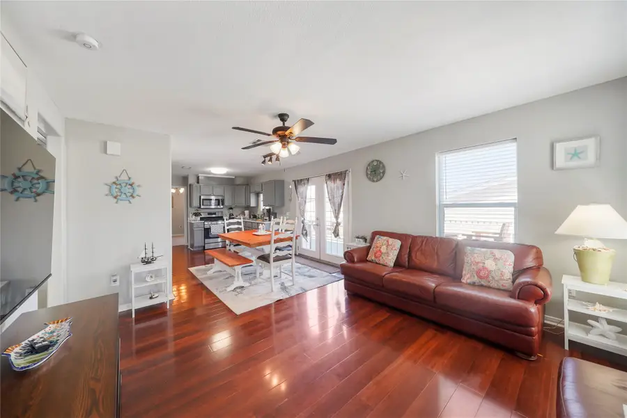 4712 Avenue K, Galveston, TX 77551 - #3