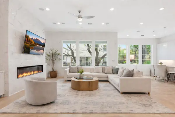 4303 Dorothy Street, Bellaire, TX 77401