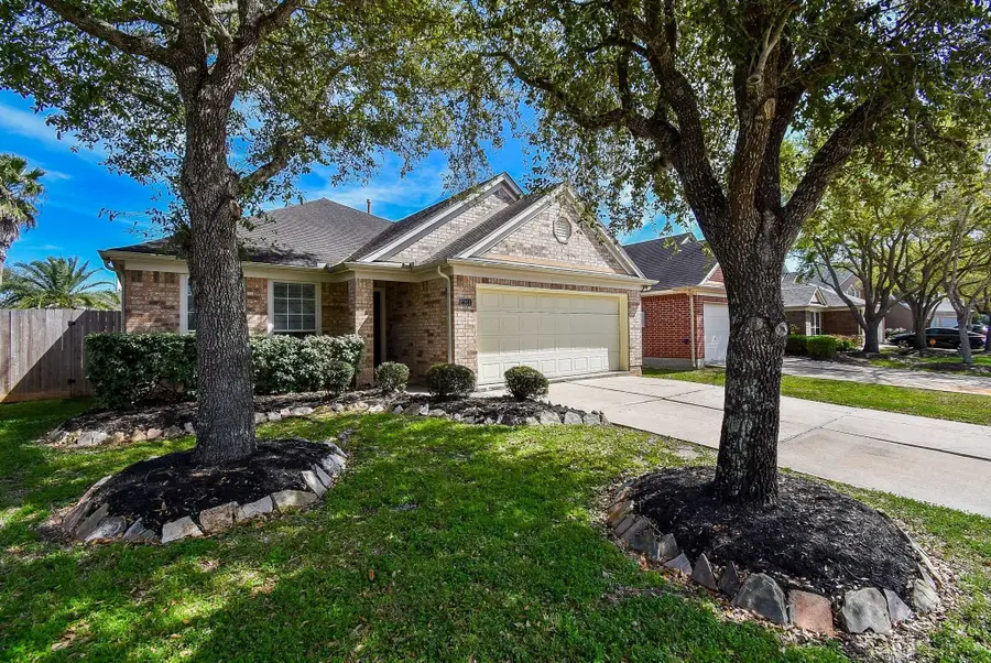 2111 Sailwind Drive, Pearland, TX 77584 - #2
