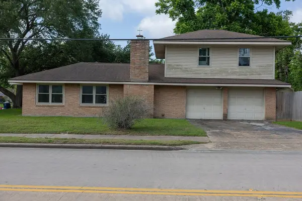 502 Lakeland Drive, Humble, TX 77338