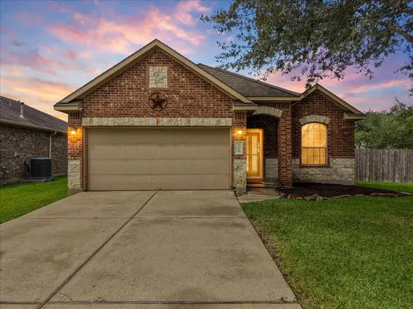 3204 Granite Gate Lane, League City, TX 77539