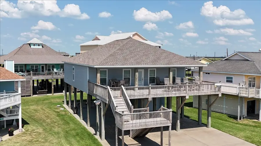 3093 Greg Street, Crystal Beach, TX 77650 - Image #2