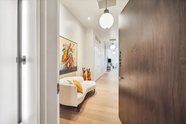 1711 Allen Parkway #3204, Houston, TX 77019