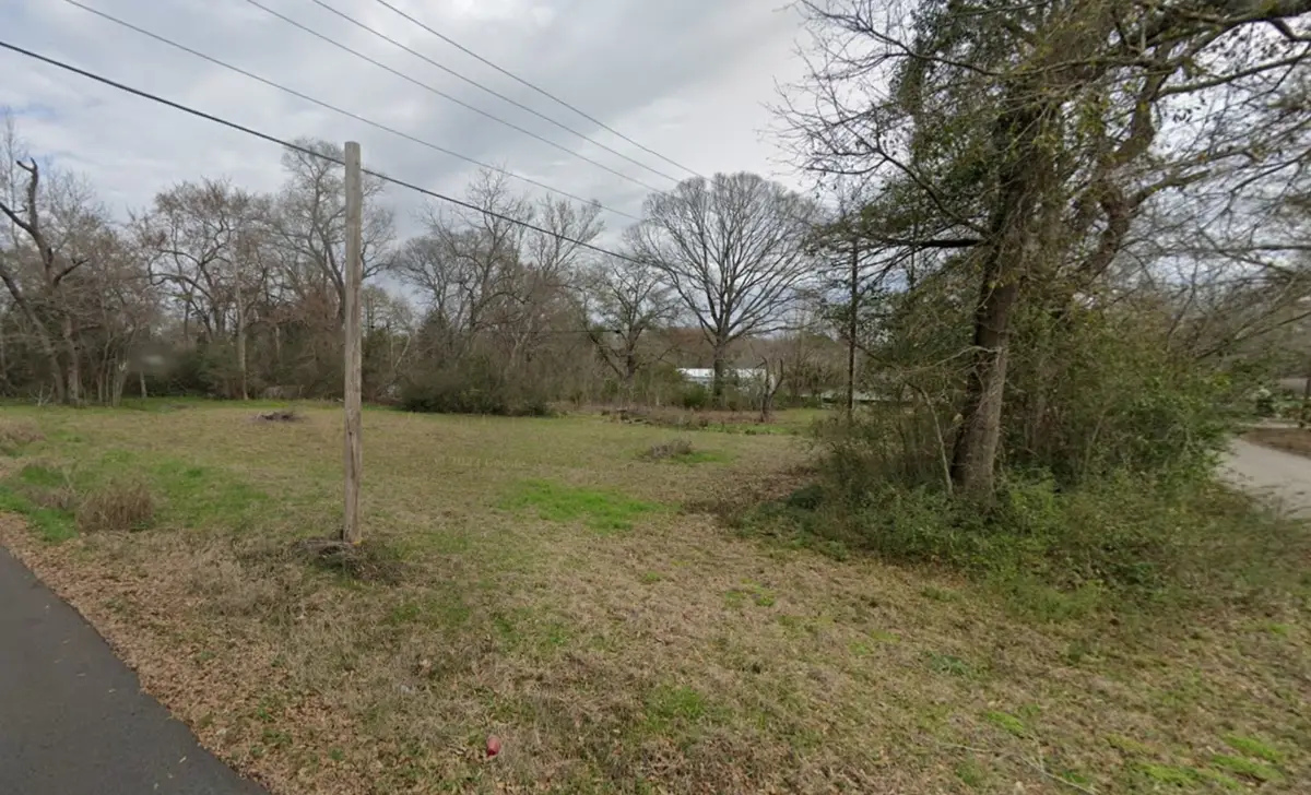 11245 Hillside Drive, Berryville, TX 75763 - #1