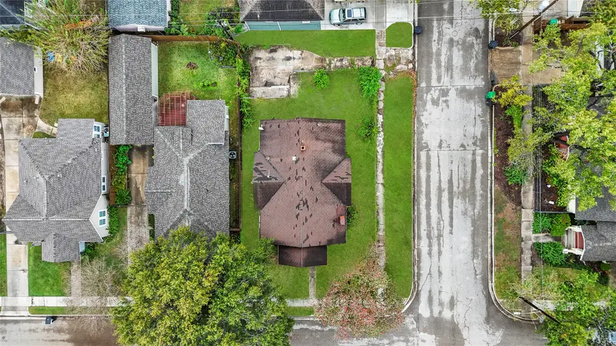 1040 W Cottage Street, Houston, TX 77009 - Image #2