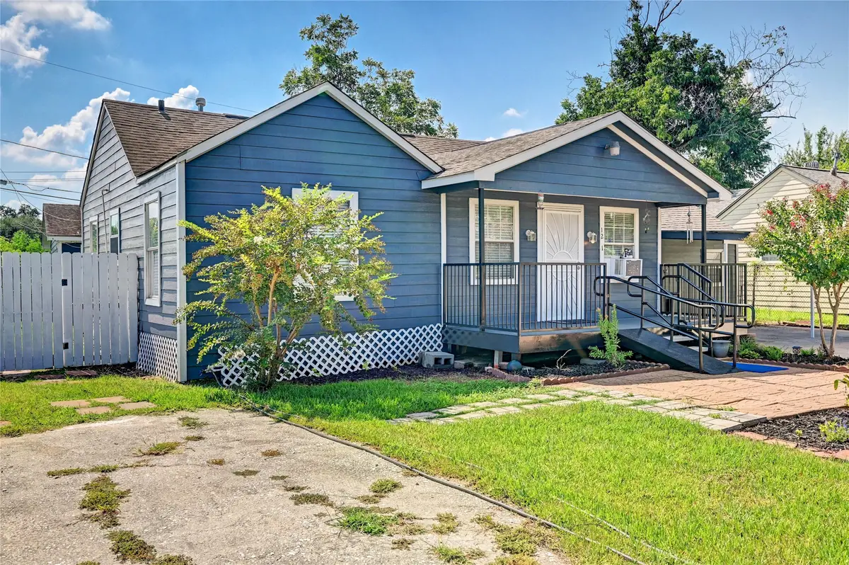 12910 Peggys Lane, Houston, TX 77015 - Image #1