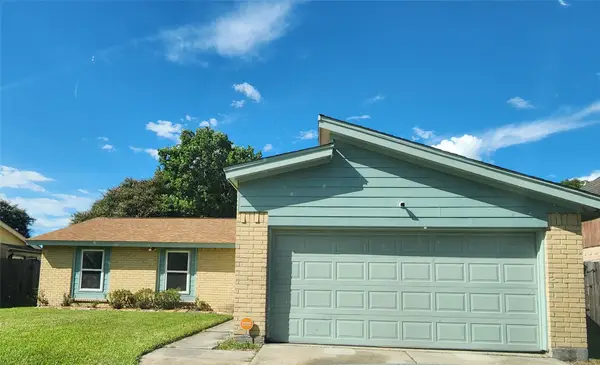 4906 Valley View Drive, La Porte, TX 77571