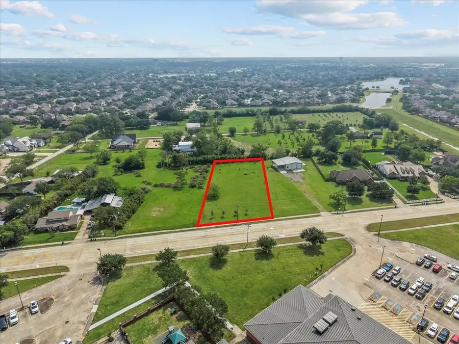 818 Louisiana Avenue, League City, TX 77573 - #2