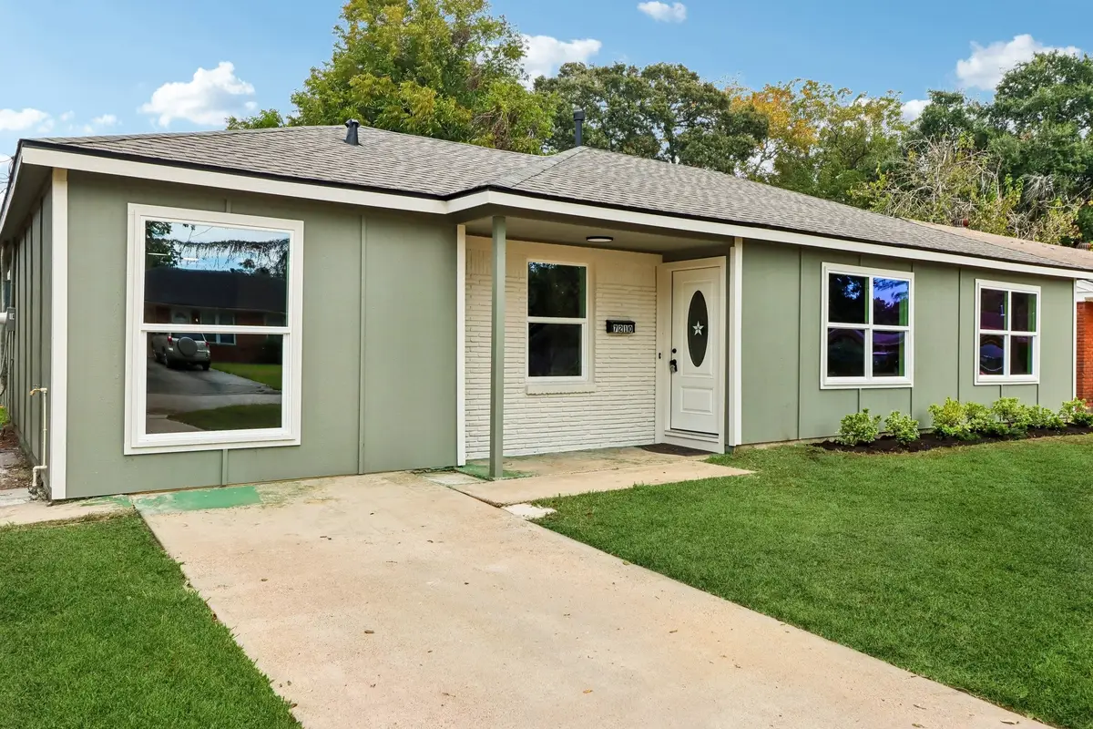 7210 Canary Circle, Texas City, TX 77591 - #1