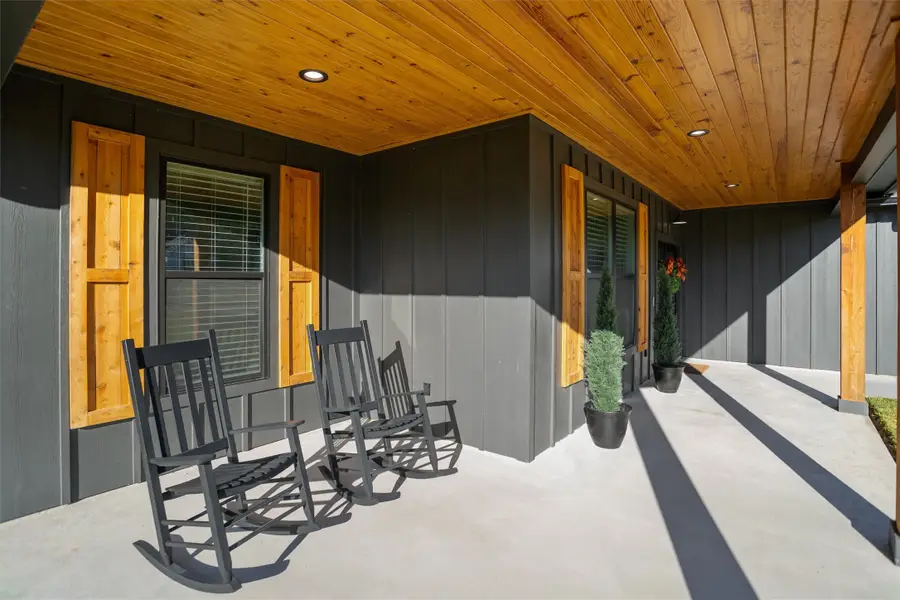 190 Shady Oaks Drive, Hudson, TX 75904 - Image #3