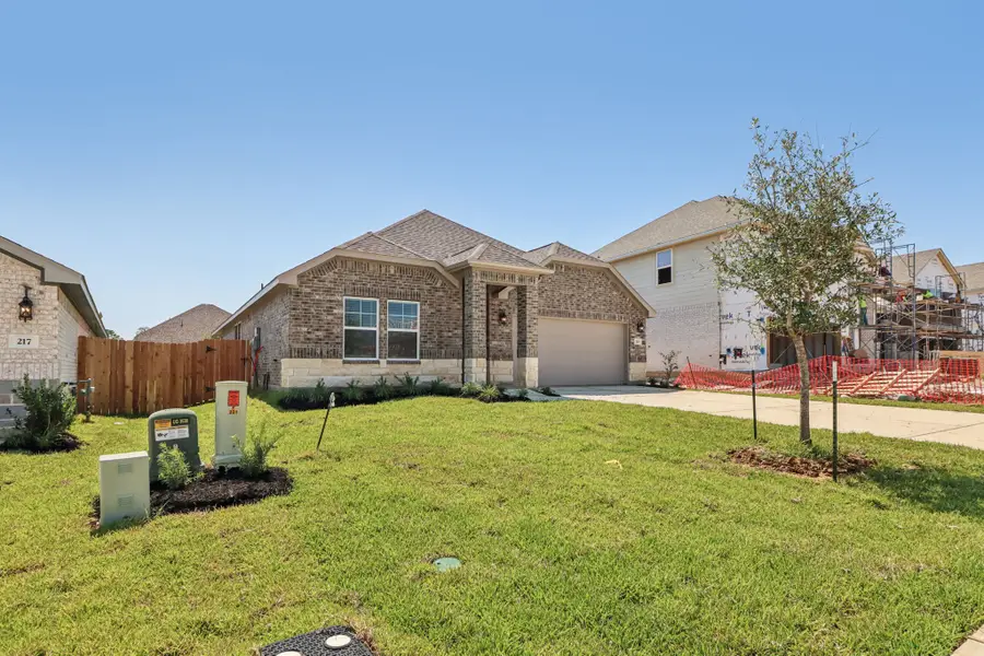 221 Raine Manor Court, Montgomery, TX 77316 - Image #3