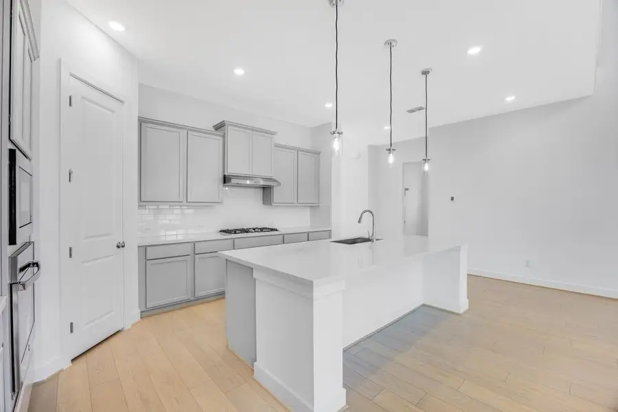 21734 Emerton Crescent Way, Cypress, TX 77433 - Image #2