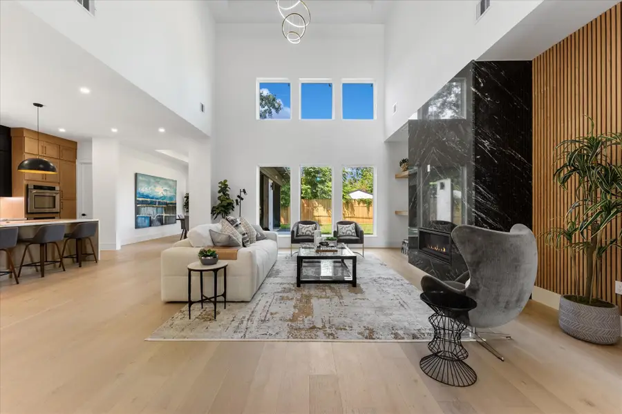 8102 Montridge Drive, Houston, TX 77055 - Image #2