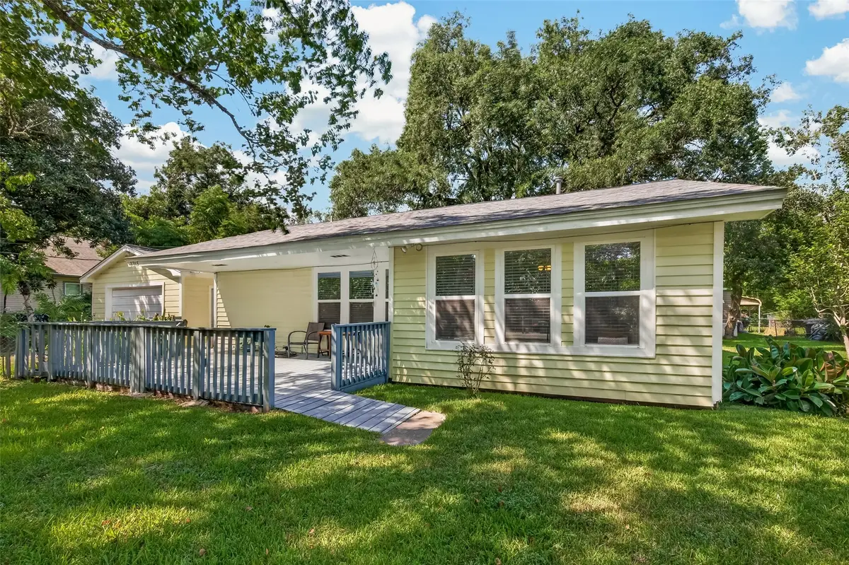 3315 Walsh Street, Bacliff, TX 77518 - #1