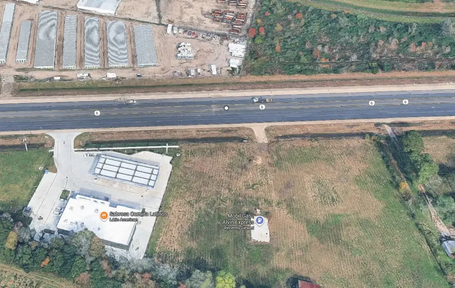 4901 W Hwy 6, Alvin, TX 77511 - Image #2